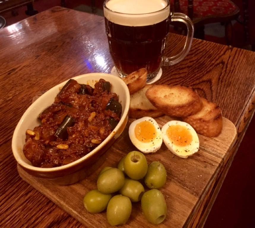 The Red Lion Inn Holmfirth Bagian luar foto
