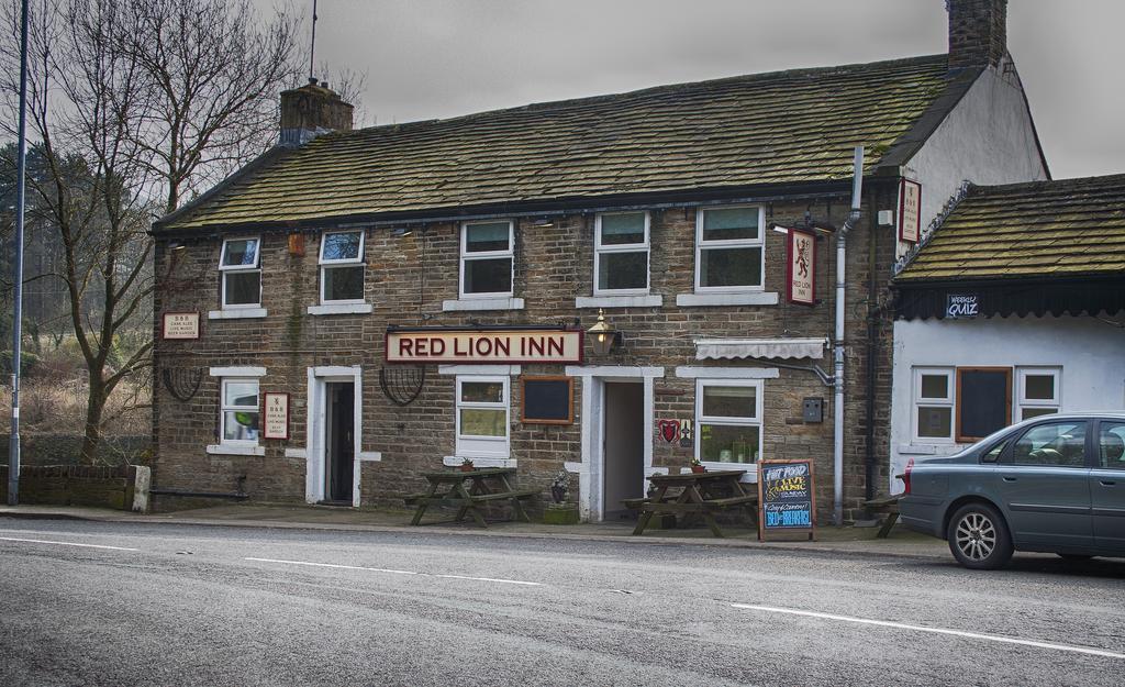 The Red Lion Inn Holmfirth Bagian luar foto